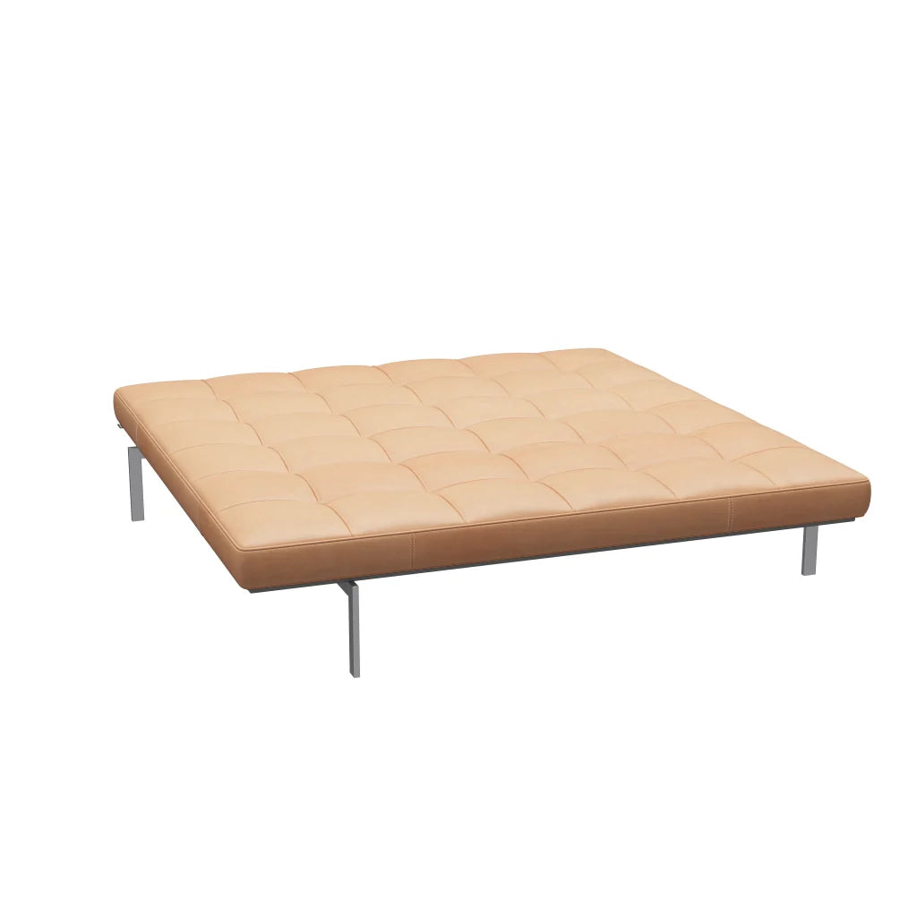 PK81™ - PK81, Daybed by Fritz Hansen