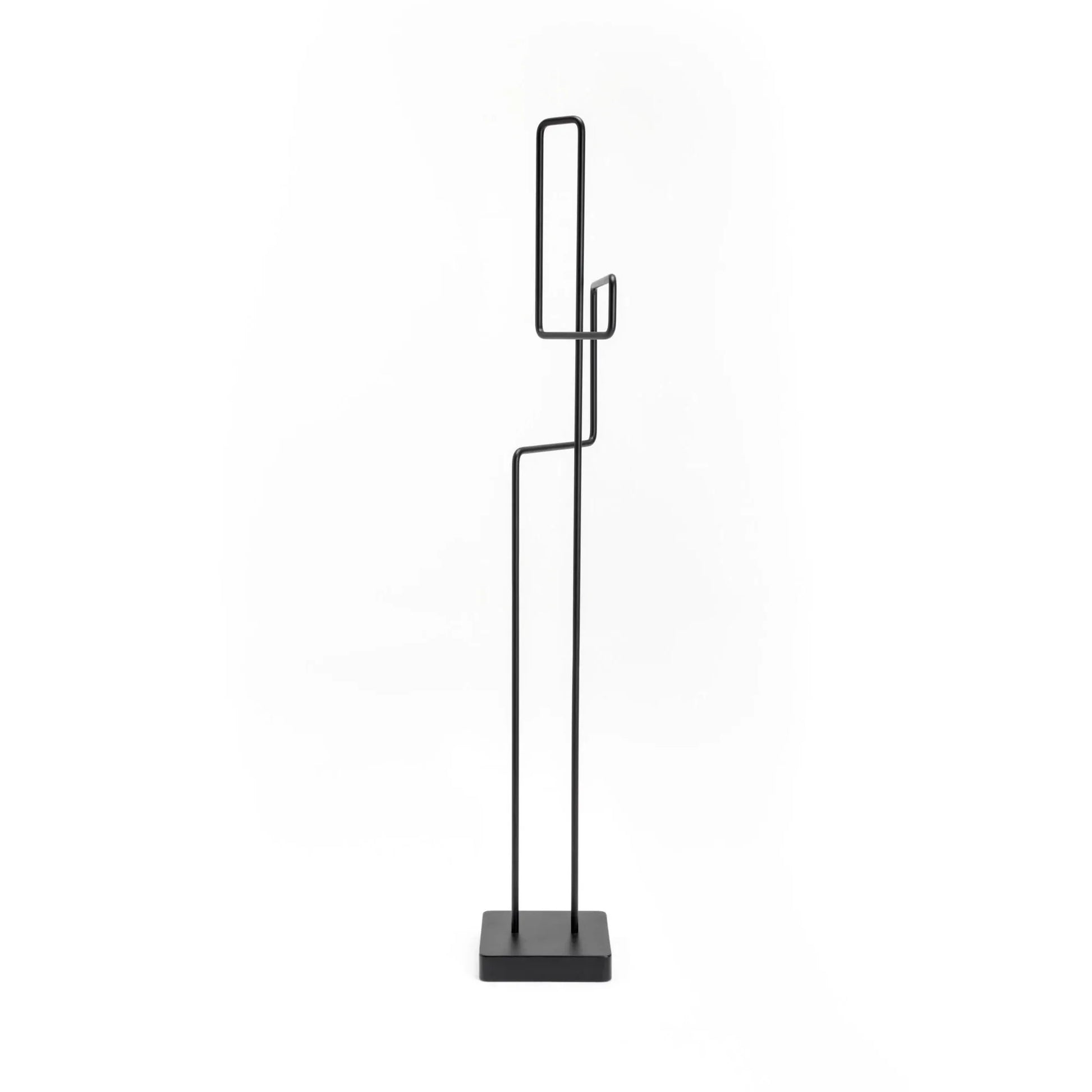 ROLF BENZ 908 - Steel valet stand.