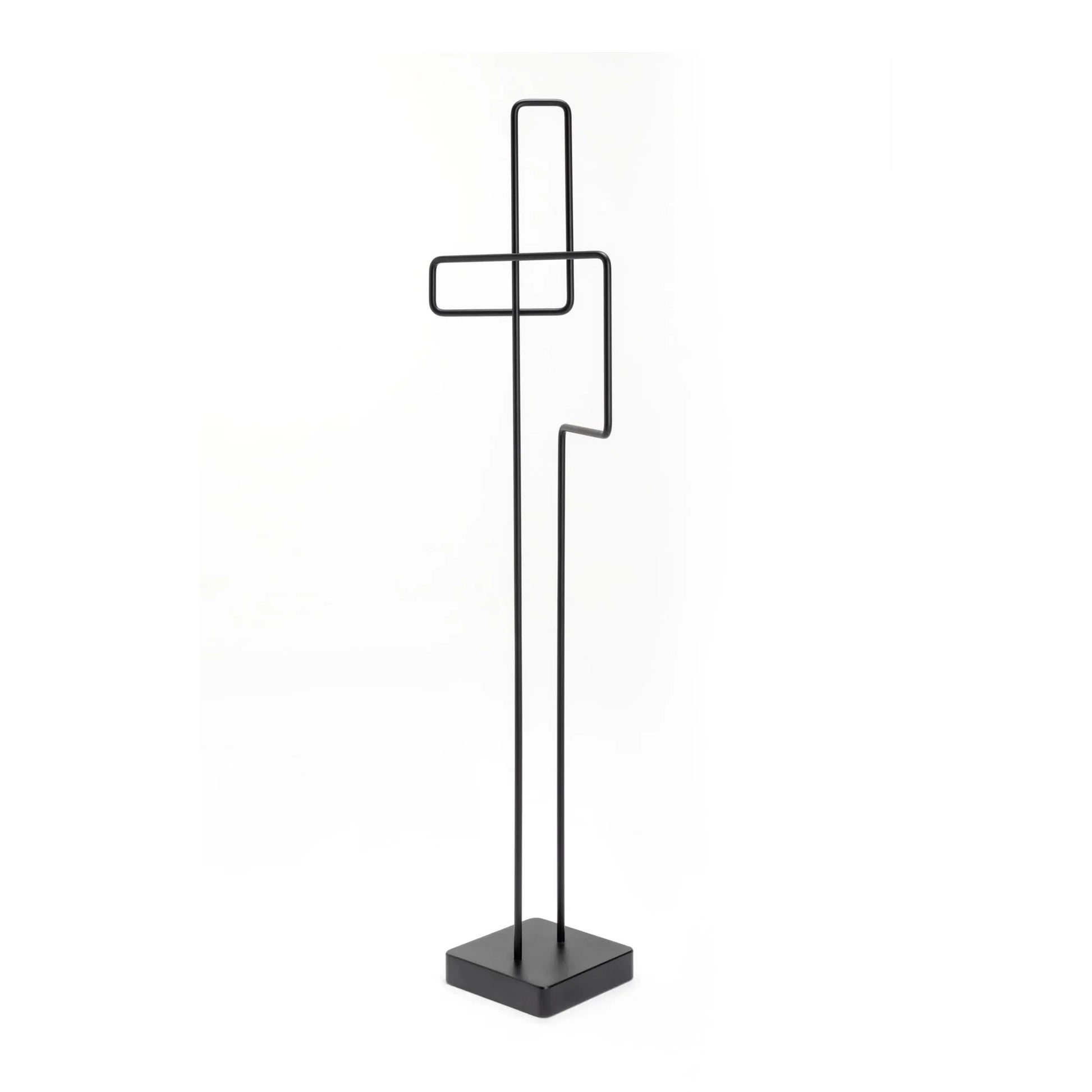 ROLF BENZ 908 - Steel valet stand.