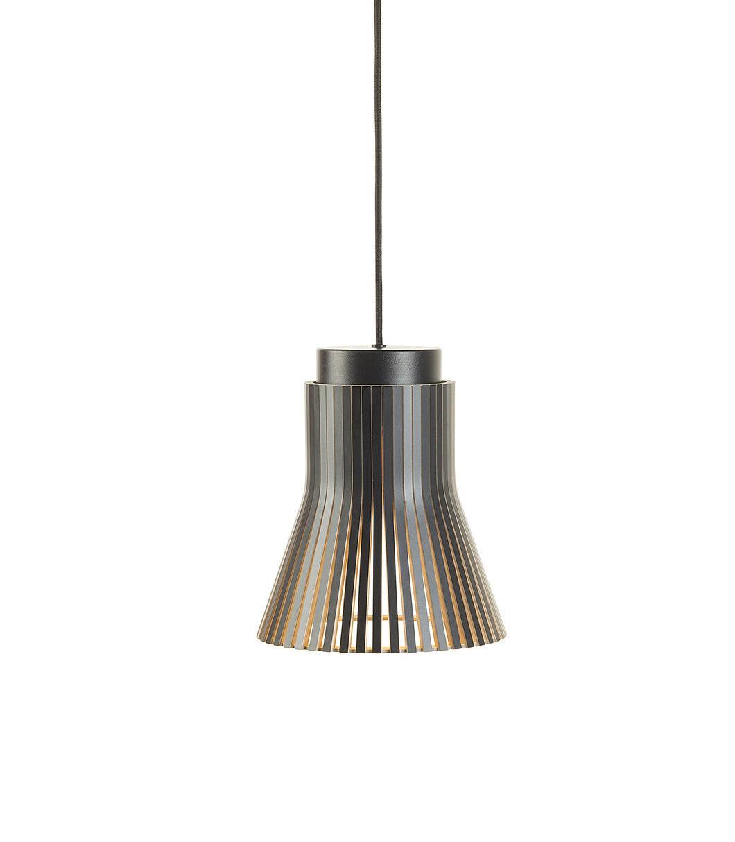 Petite 4600 pendant lamp.