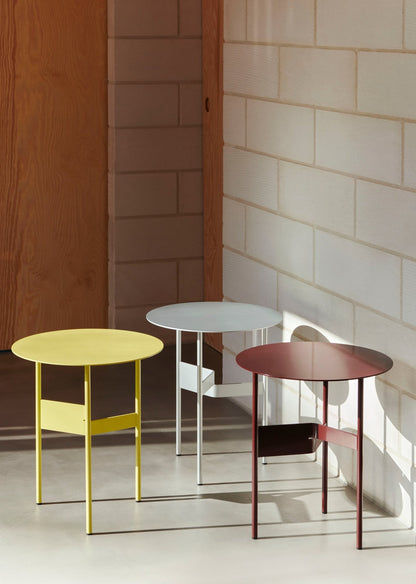 Shim coffee table, diam. 45 cm, h. 51 cm, bordeaux