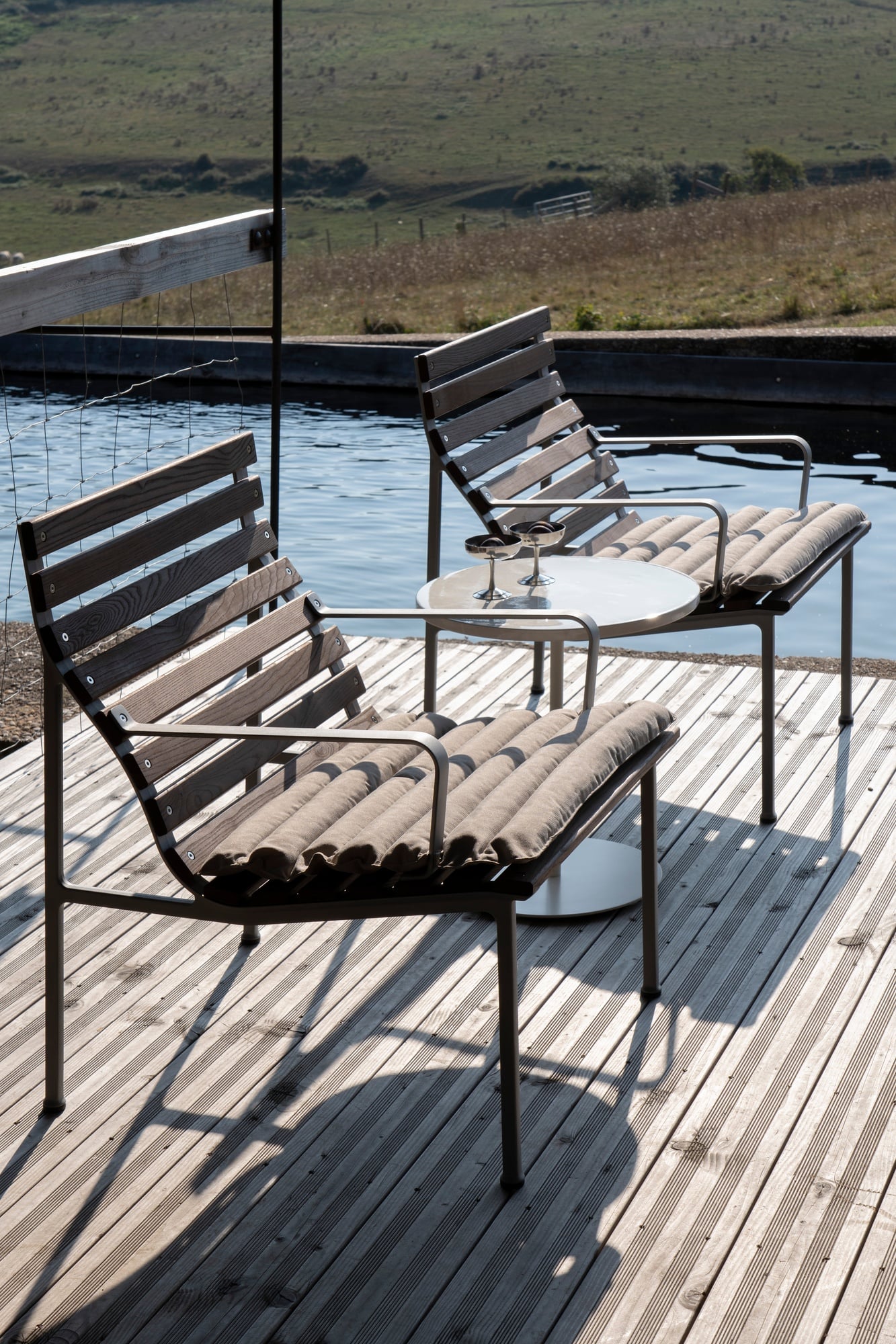 Pyro coffee table, eggshell - cream white