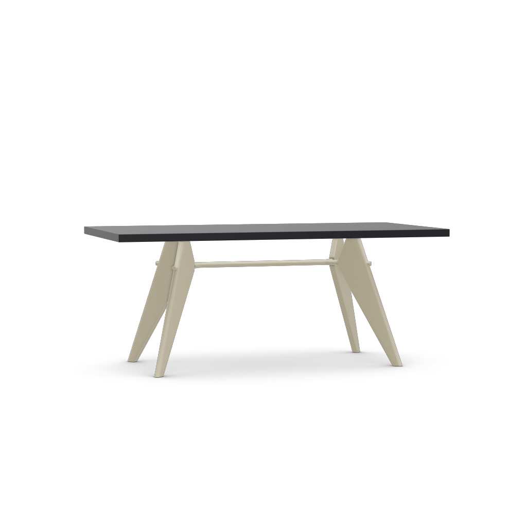 EM Table (H 740 x W 900 x L 1800).