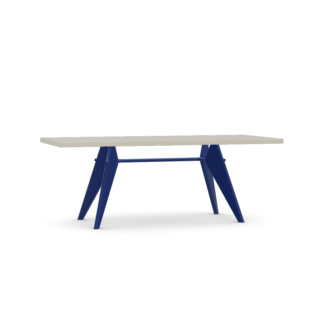 EM Table (H 740 x W 900 x L 2000).