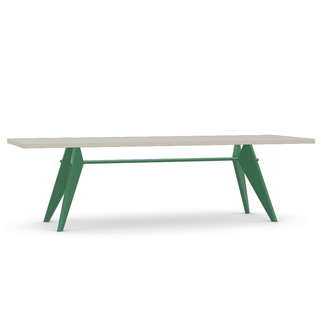 EM Table (H 740 x W 900 x L 2600).