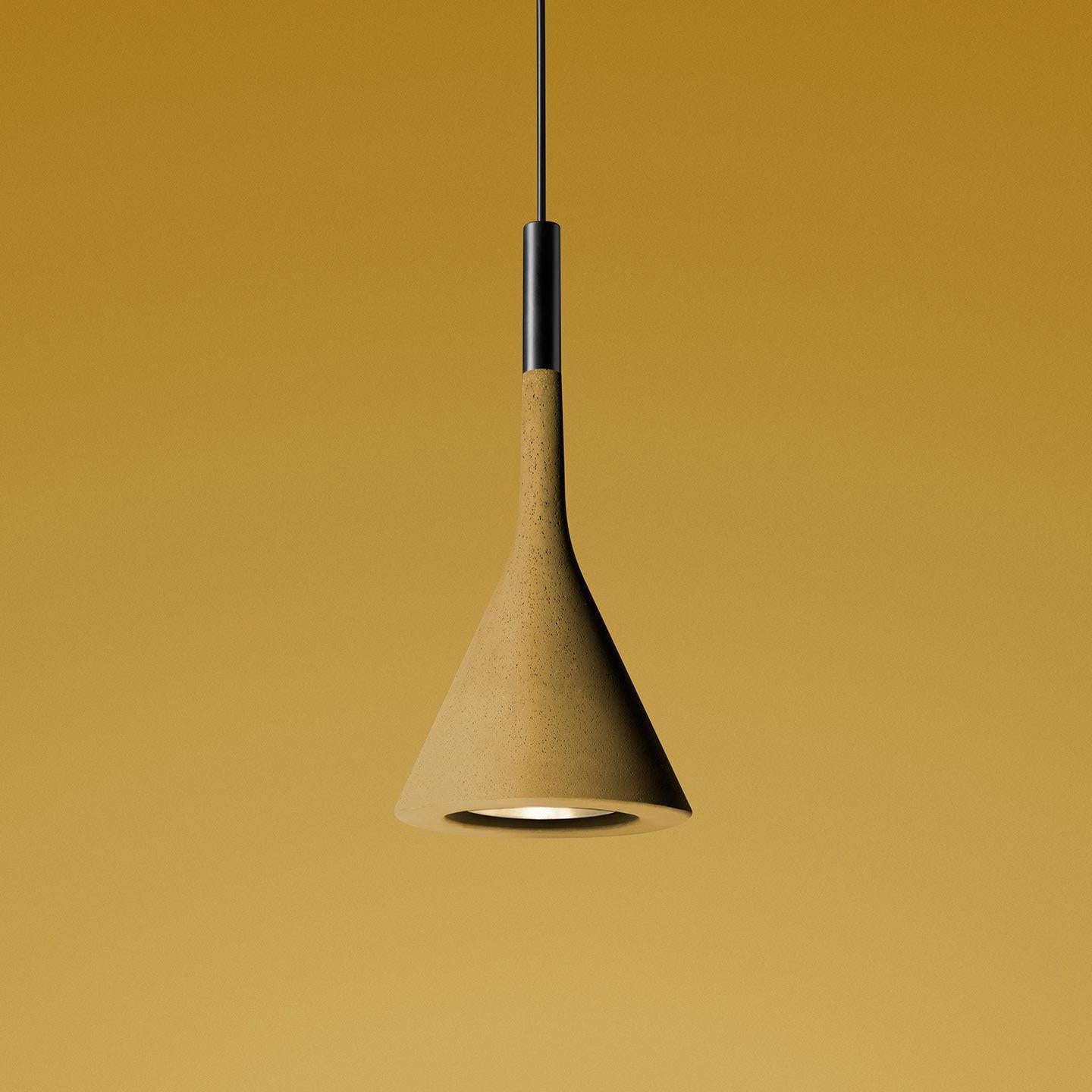 Aplomb Pendant Lamp.