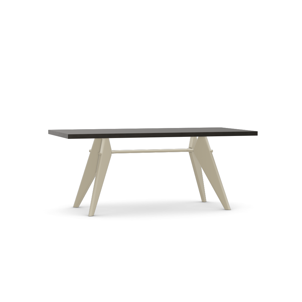 EM Table (H 740 x W 900 x L 1800).