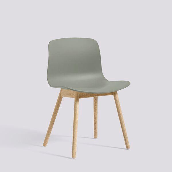 About A Chair AAC 12 by HAY
