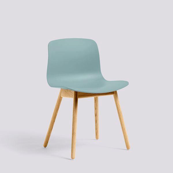 About A Chair AAC 12.