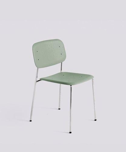 Soft Edge 40 Chair.