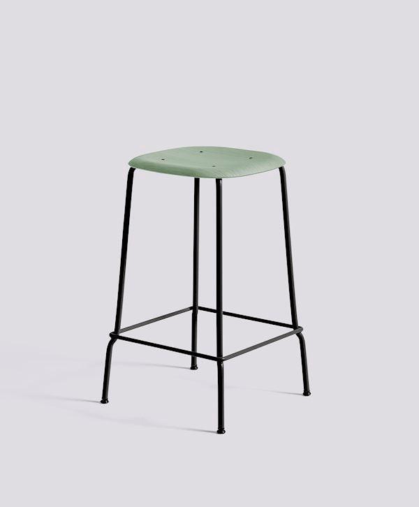 Soft Edge 80 Bar Stool.