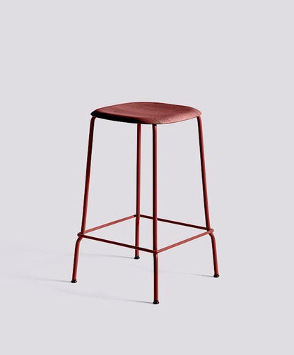 Soft Edge 80 Bar Stool.