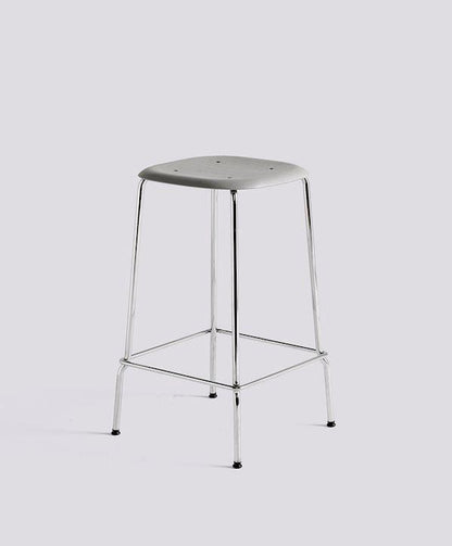 Soft Edge 80 Bar Stool.