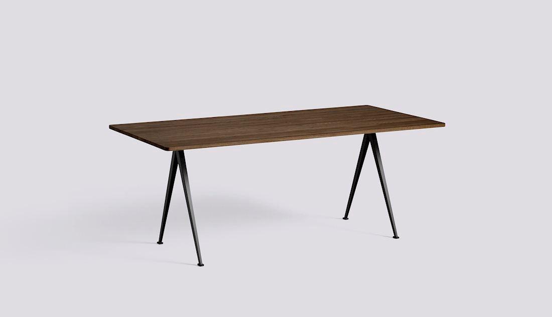 Pyramid Table 02.