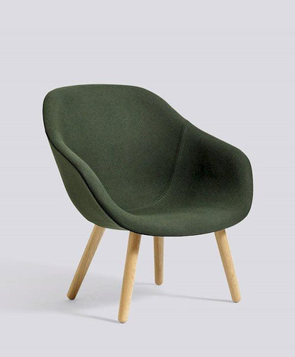 About A Lounge AAL 82 (full upholstery).