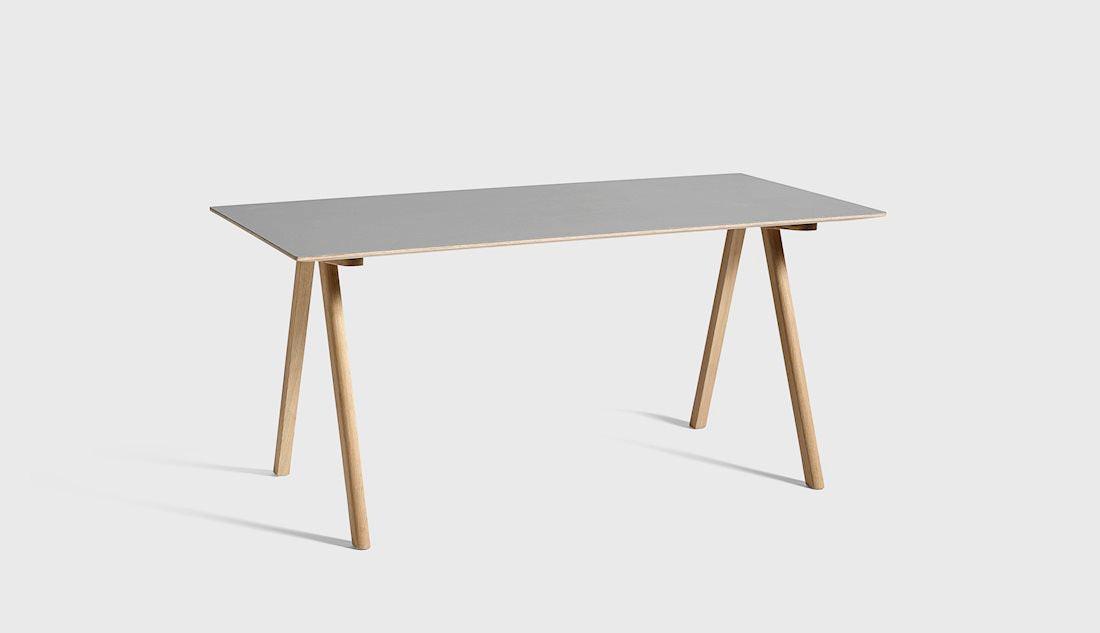 CPH 10 Desk.