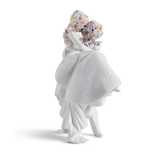 Love II Couple Figurine by Lladró