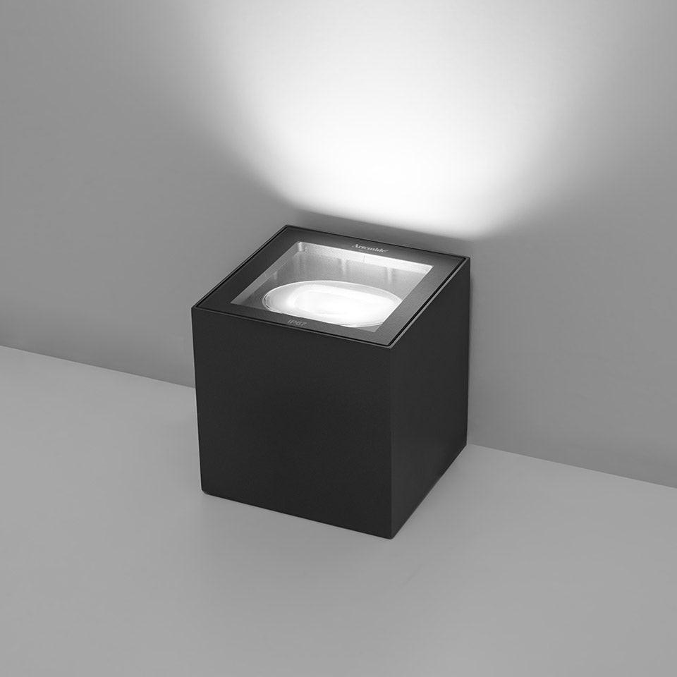 Basolo Lamp.