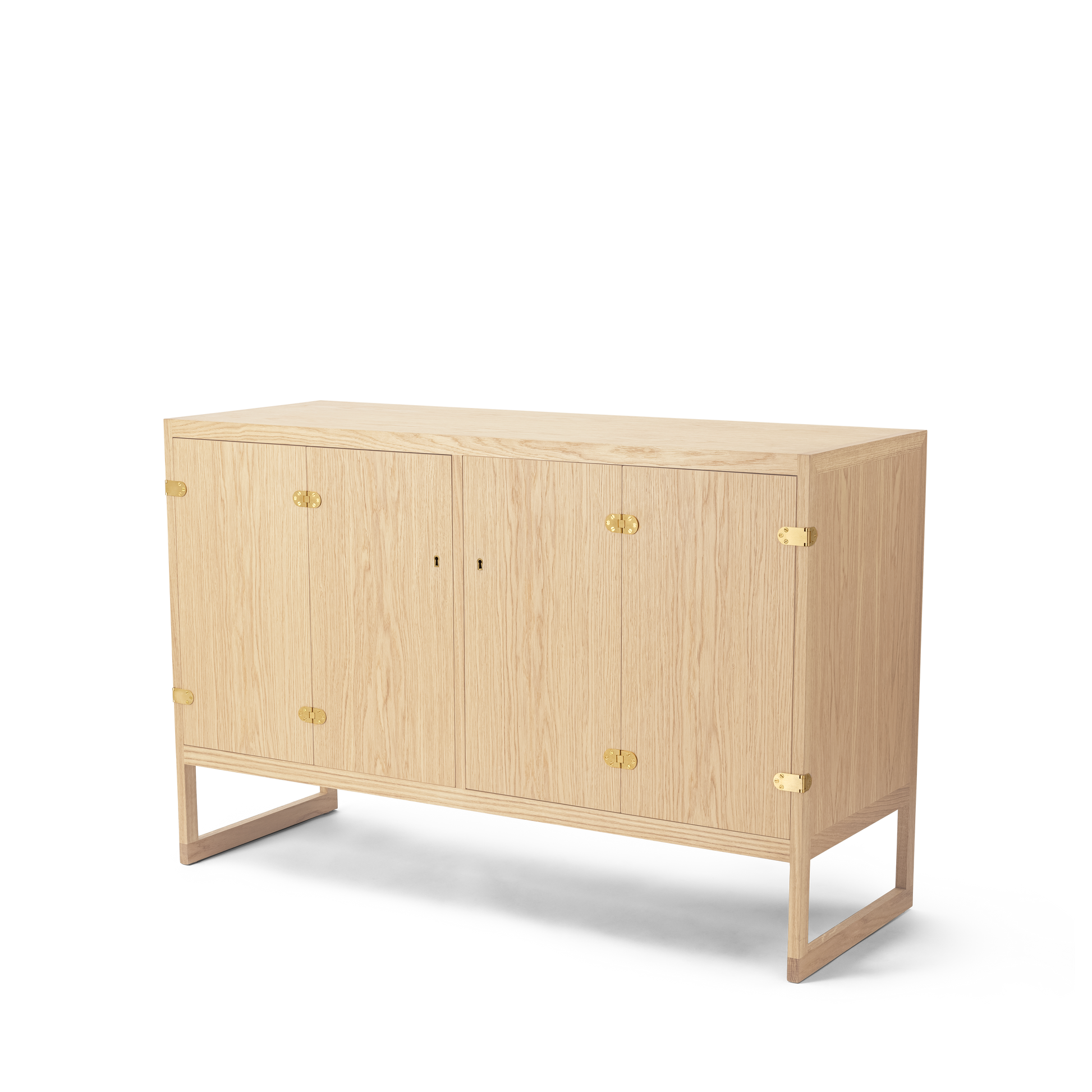 BMO057 SIDEBOARD