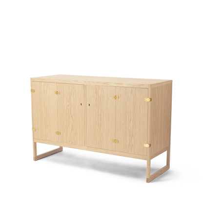 BMO057 SIDEBOARD