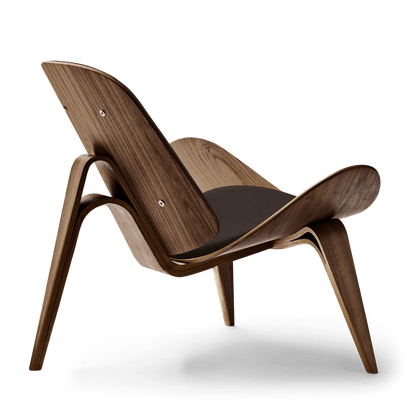 CH07 | Shell Chair by Carl Hansen & Søn #Walnut / Oiled / Leather Thor 306