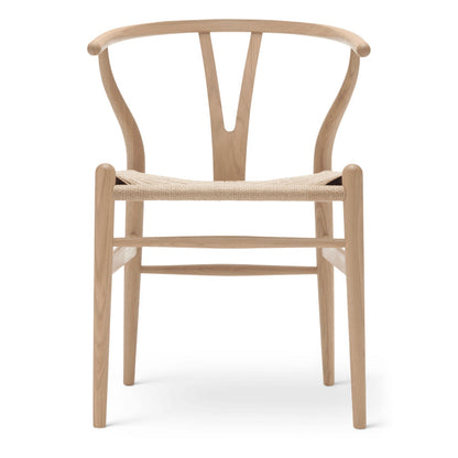 CH24 | WISHBONE CHAIR by Carl Hansen & Søn #oak/White Oiled/Natural Paper Cord