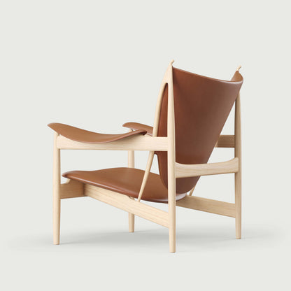 THE CHIEFTAIN CHAIR by House of Finn Juhl #Oak Clear Oil/Vegetal | 95 | Cognac / Walnut