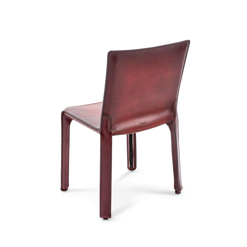 Cap 412 Free-Standing Cowhide Design Chair.