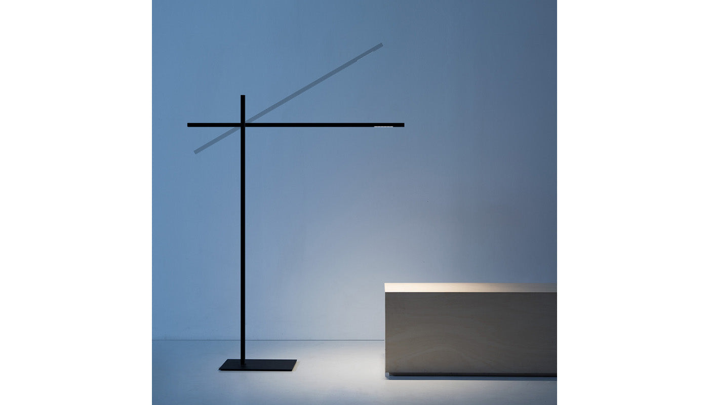 HASHI - LED floor lamp.