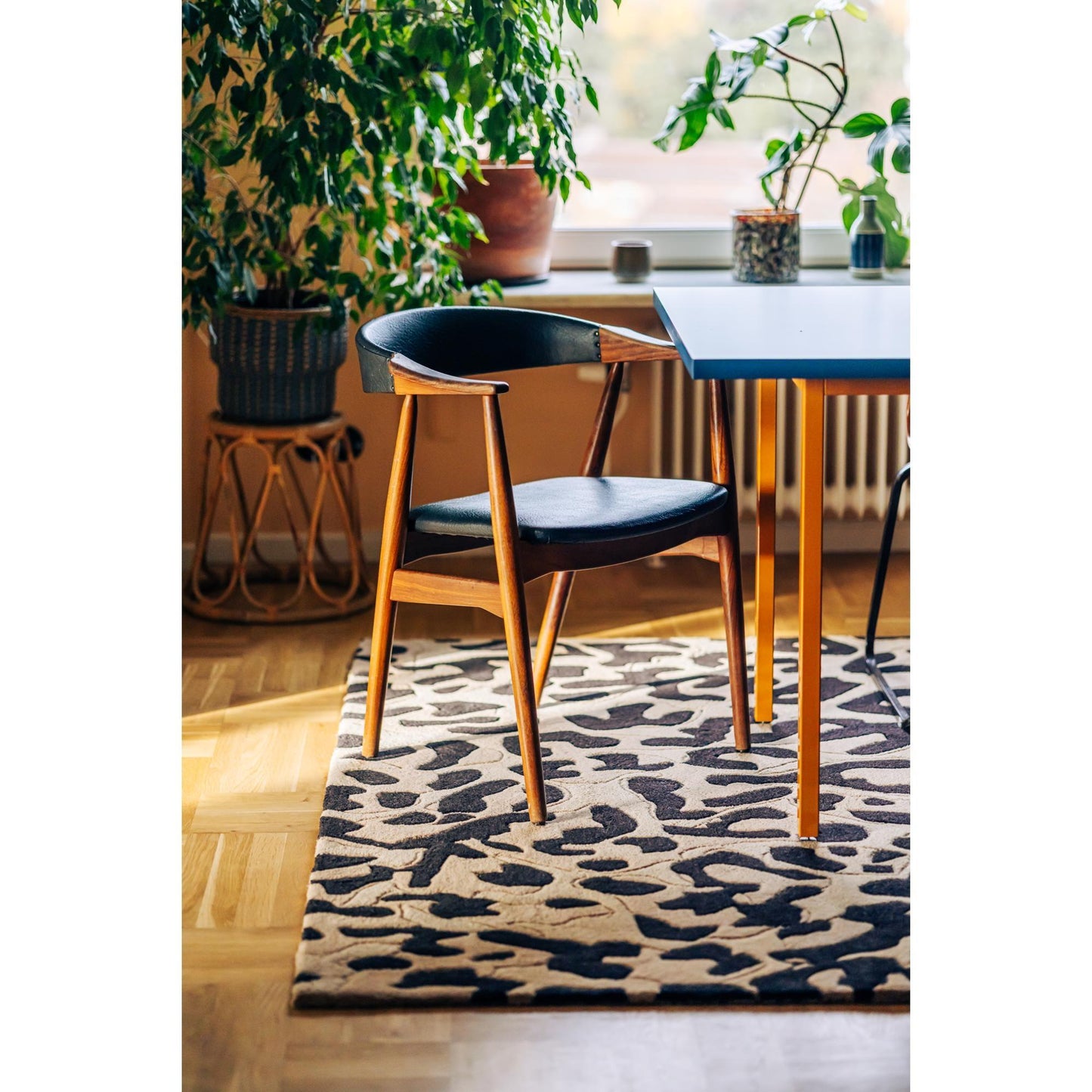Decotique Leopard Rug 250x350 cm Brown