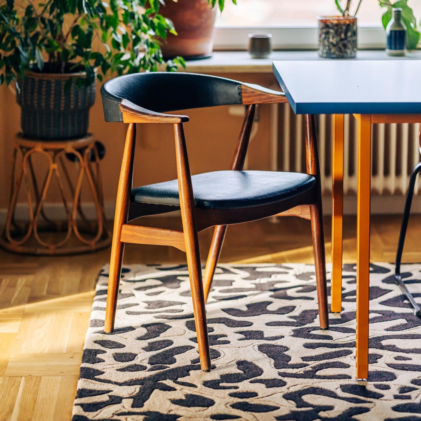 Decotique Leopard Rug 300x400 cm Brown