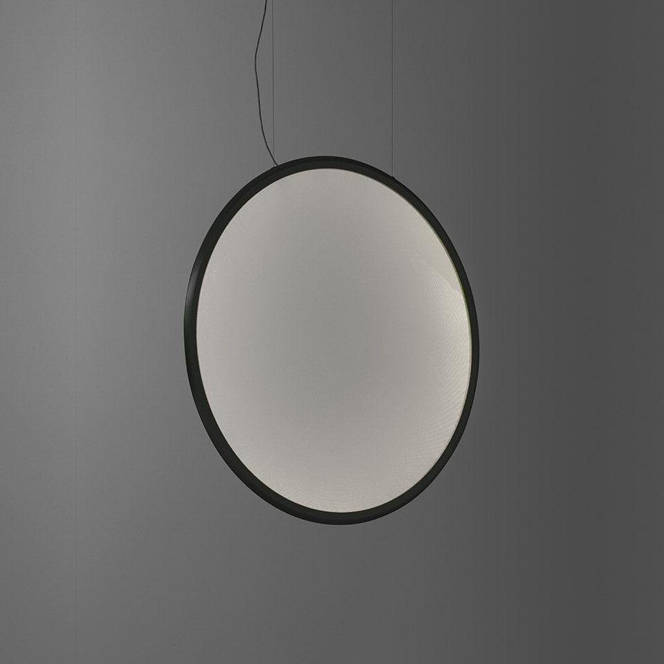 Discovery Vertical 70 Suspension Lamp.