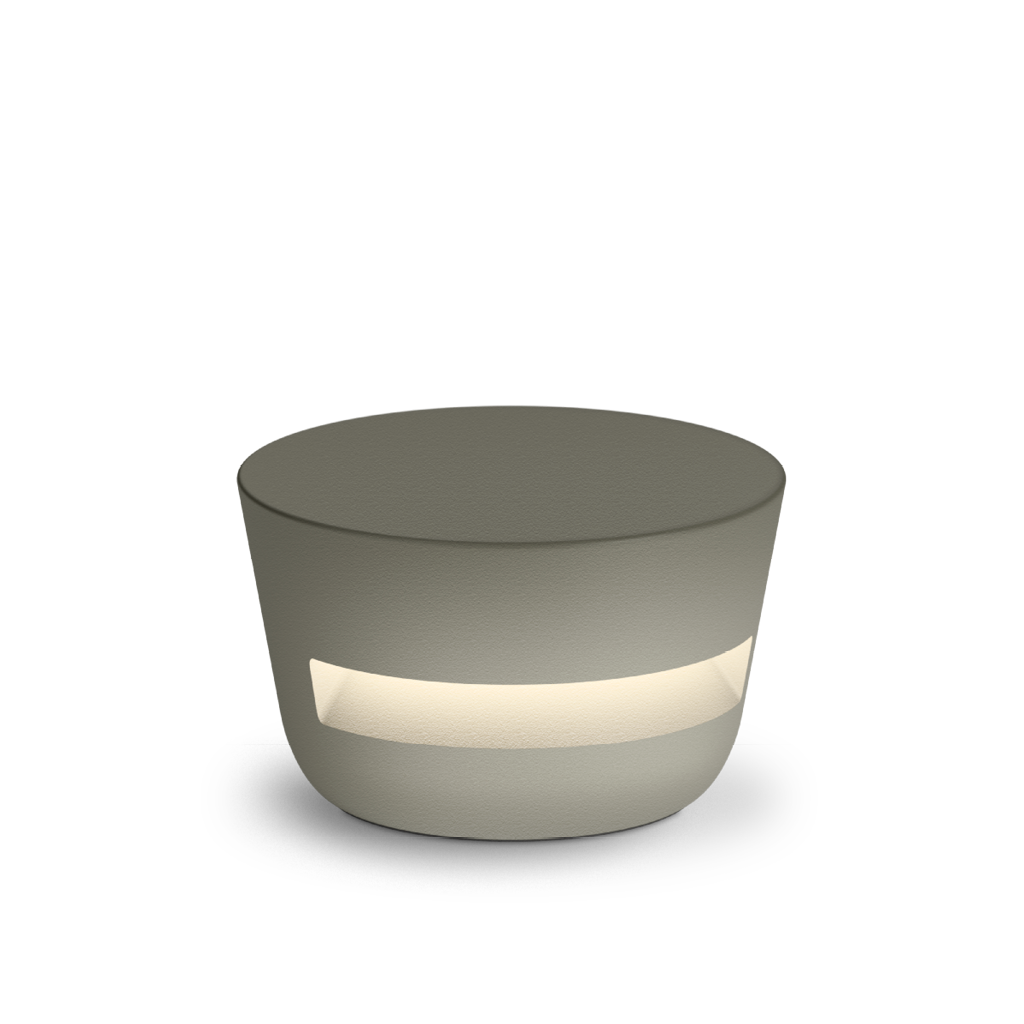 DOTS OUTDOOR - Outdoor aluminium steplight.