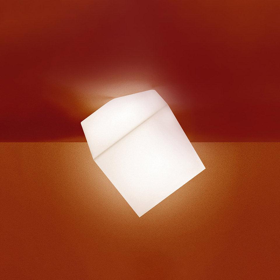 Edge 21 Wall/Ceiling Lamp.