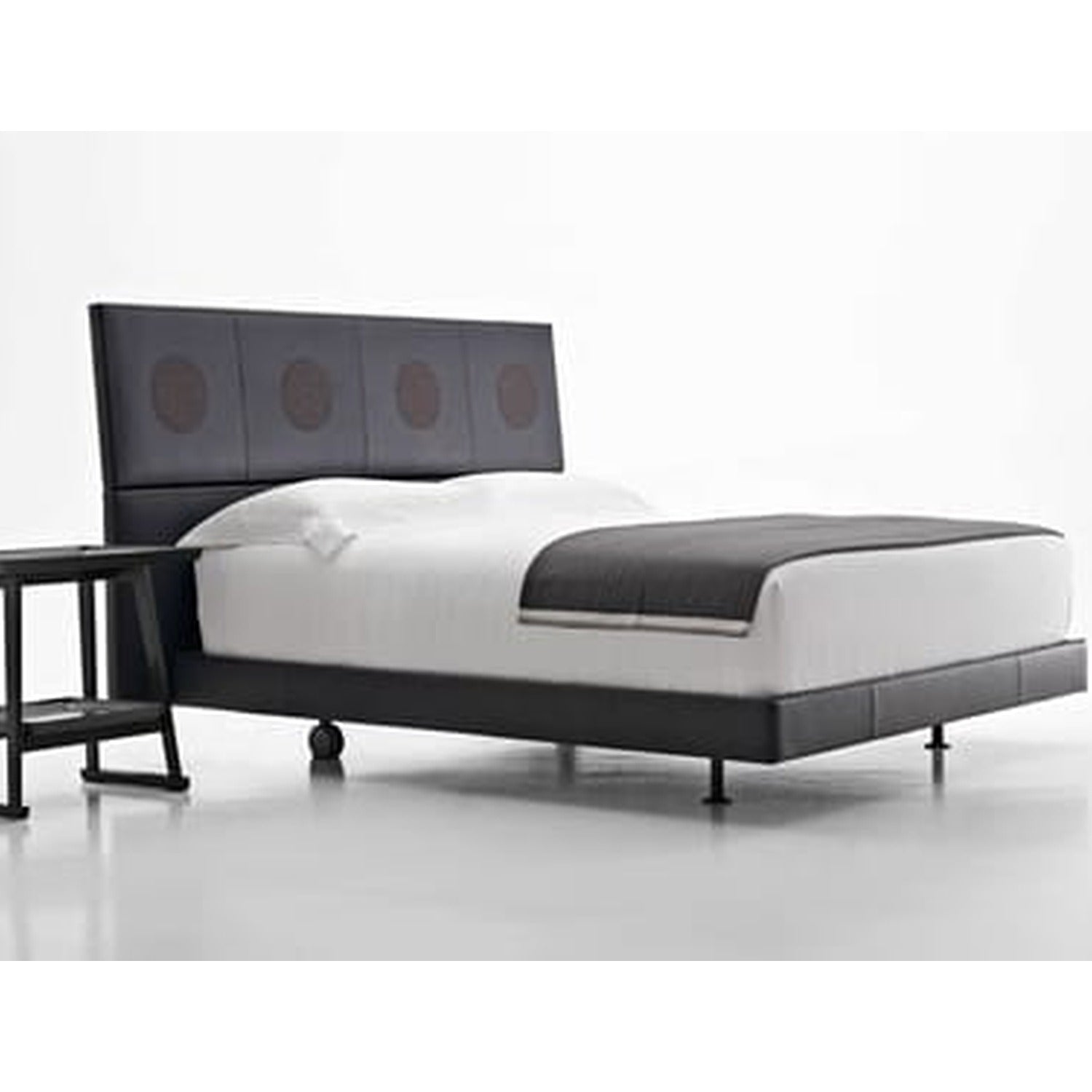 Maxalto ERIK wall-mounted upholstered headboard