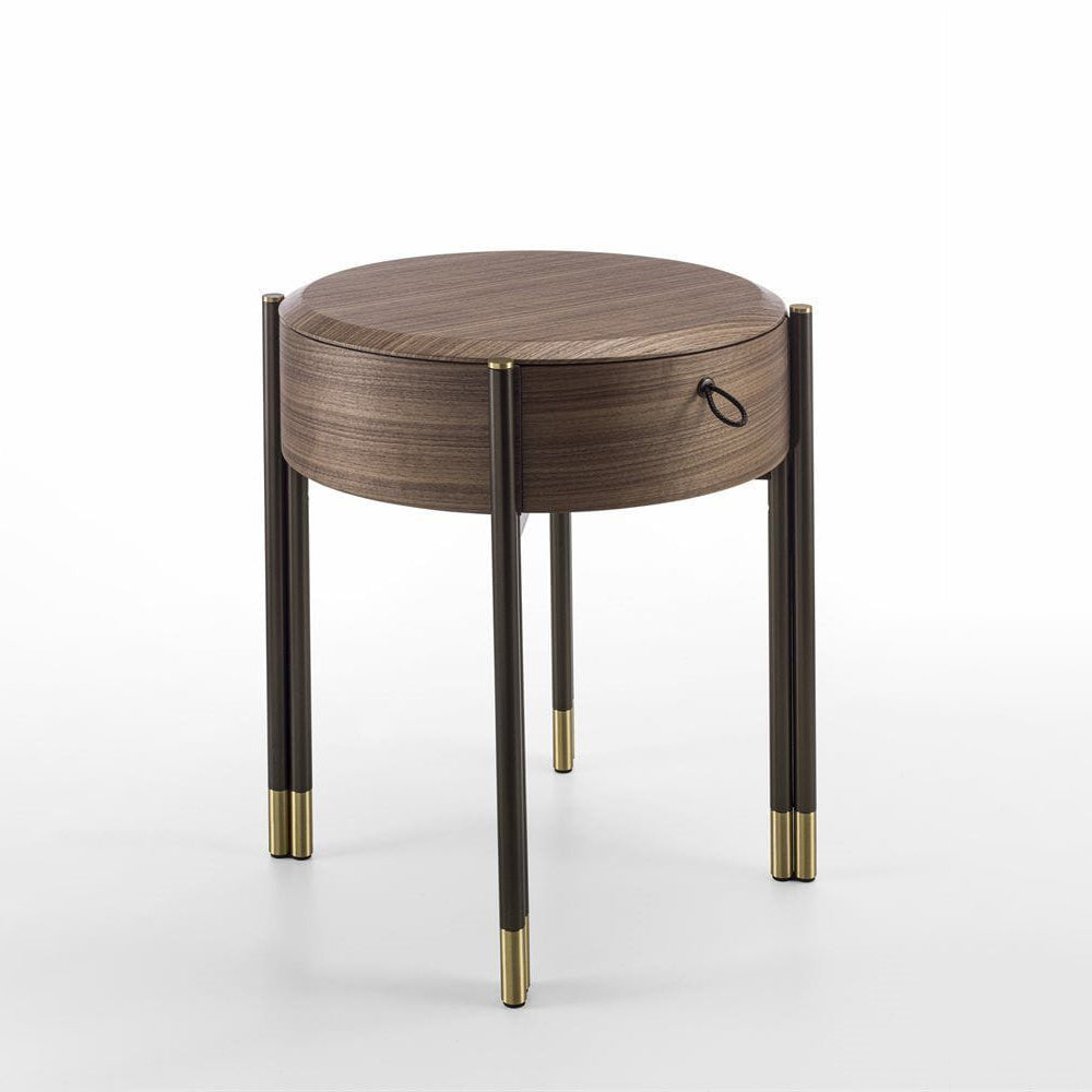 BAYUS TONDO 44 - Round walnut bedside table.
