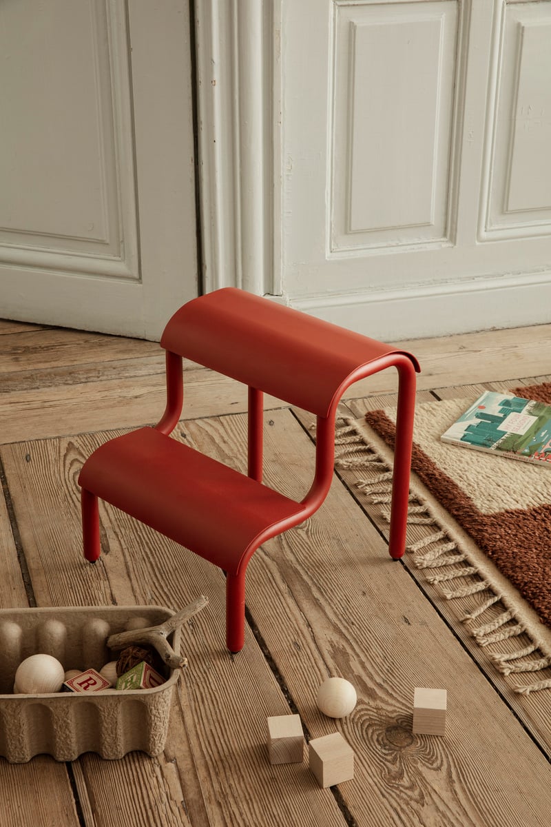 Up Step stool, red