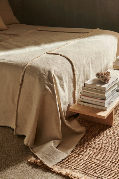 Kona display table, oak
