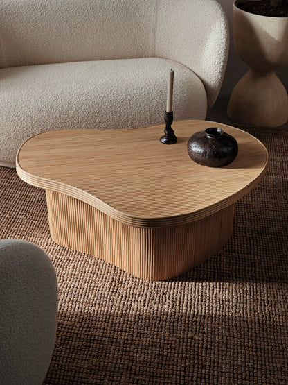 Isola coffee table, natural