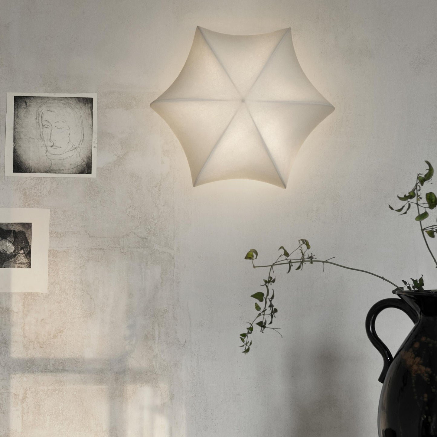Ferm Living Poem Wall Lamp Ø60 White/Cashmere