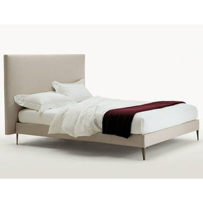 Maxalto FILEMONE bed with high headboard