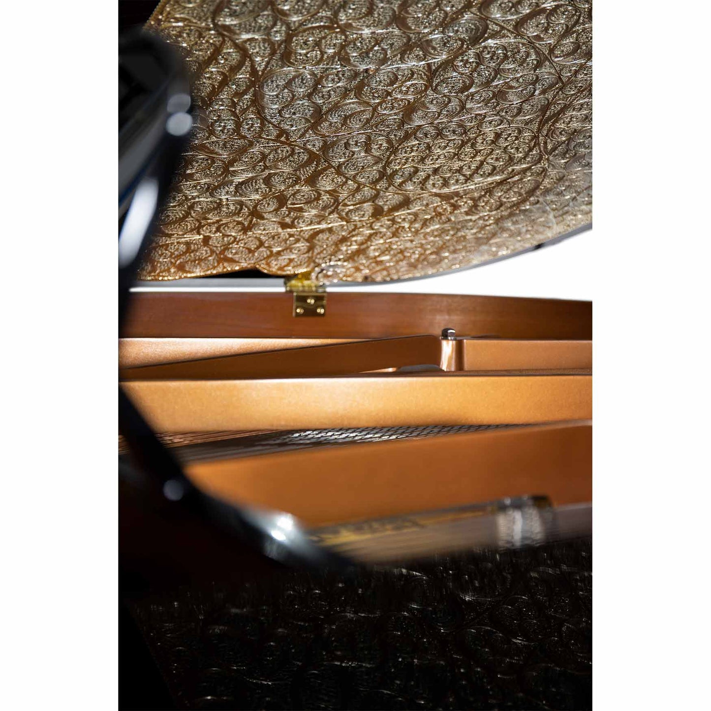 FILIGREE GRAND PIANO - Piano.