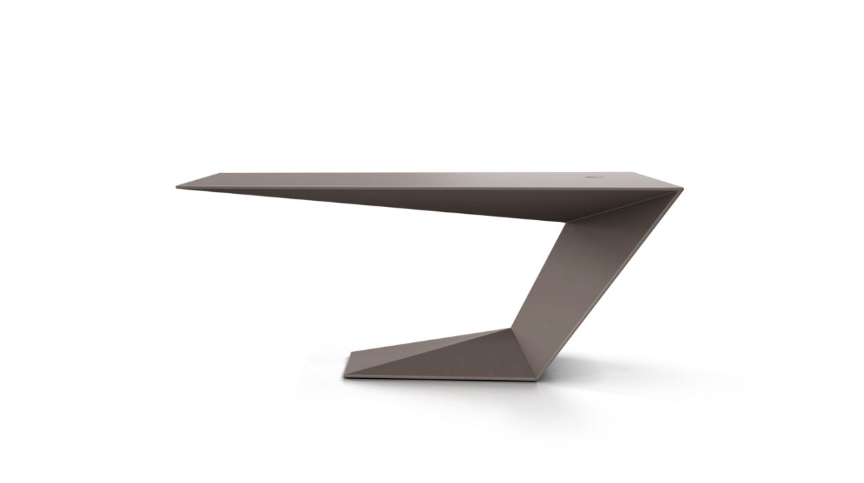 Furtif Small Desk by Roche Bobois #Matte / Tenax lacquer/Chestnut