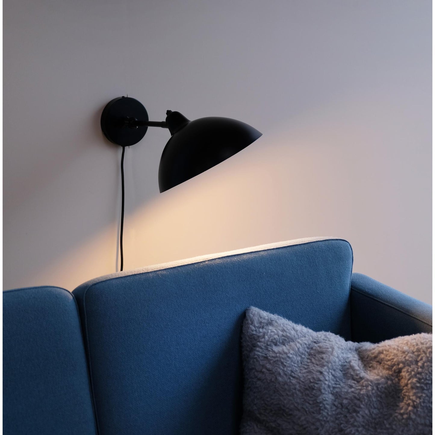 Dyberg Larsen Futura Wall Lamp White