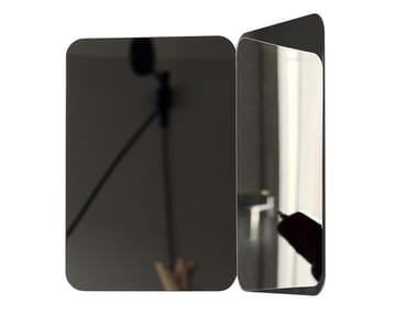 124 MIRROR - Rectangular mirror.