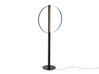 LAMPADA DA APPARTAMENTO - Painted metal floor lamp (Request Info).