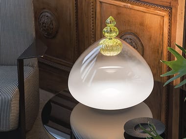 PADMA - Venetian crystal table lamp (Request Info).