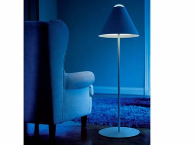 ABA 120 - Methacrylate and metal floor lamp with dimmer (Request Info).