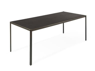ALD?A - Rectangular dining table (Request Info).