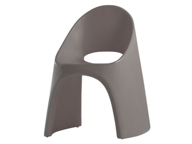 Amélie - Stackable polyethylene chair (Request Info).